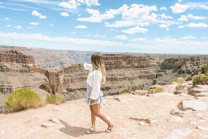 Grand Canyon West SkyWalk and Hoover Dam Tour