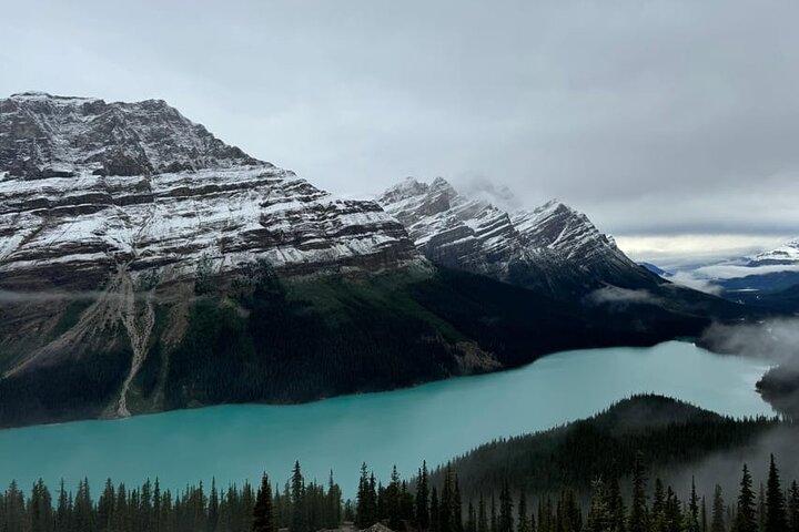 Banff:Columbia Icefield Adventures, Skywalk and Iconic Lakes Tour