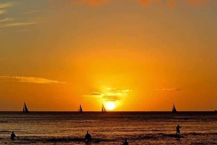 Waikiki 2-Hour Sunset Sailing Catamaran – Swim & Sail Adventure