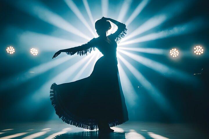 Flamenco Show at Tablao La Carmela with Tapas Dinner