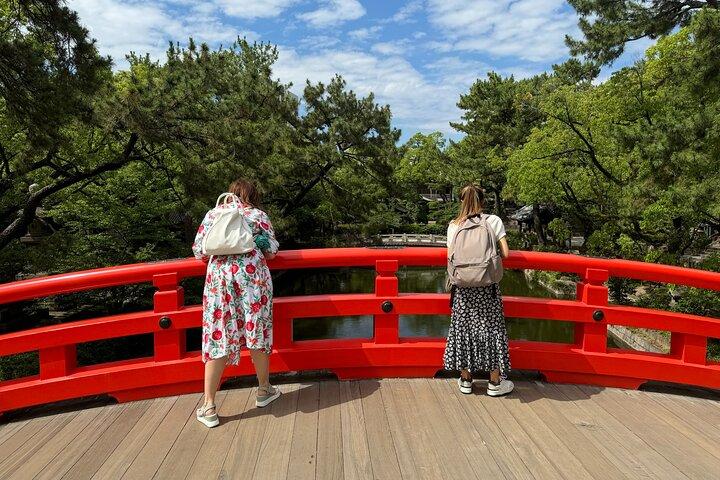 Osaka’s Hidden Gem: Sumiyoshi Taisha Shrine Tour in 90 Minutes