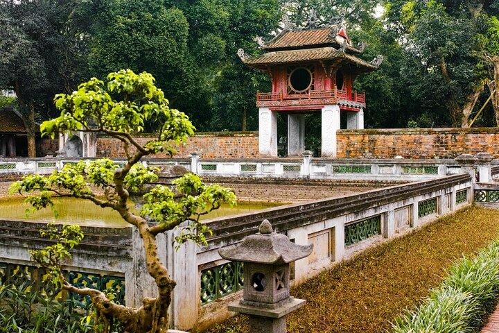 Explore Hanoi like locals