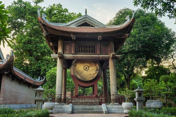 Explore Hanoi like locals