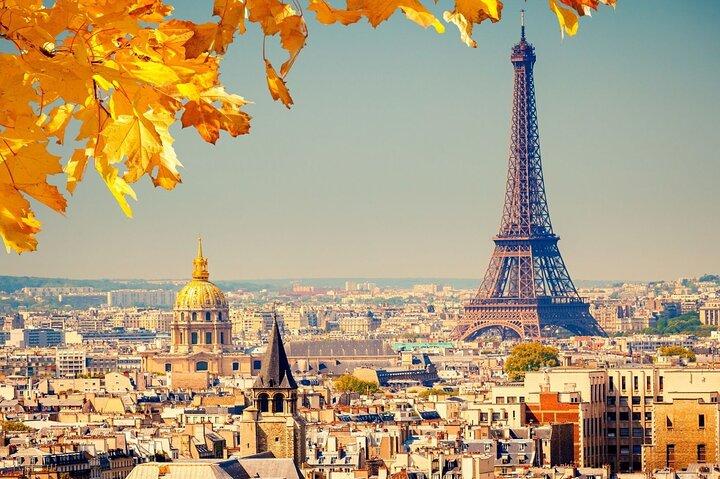 Private Eiffel Tower Summit Guided Tour by Lift (All Floors)