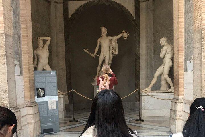 Private Vatican Evening: Museums & Sistine Chapel