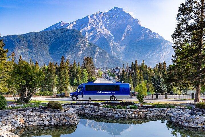 Banff Morning Tour Scenic Highlights and Gondola Ride