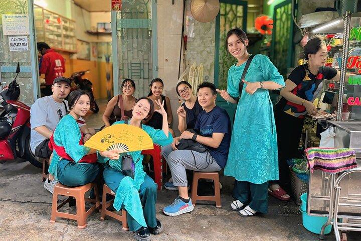 Ho Chi Minh City Motorbike Tour with Student | Saigon Adventure