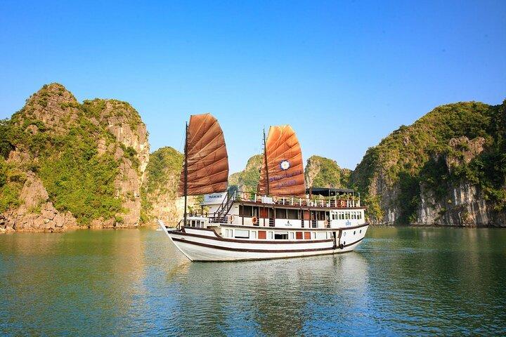 2-Day Boutique Cruise Discover Hidden Gems of Bai Tu Long Bay