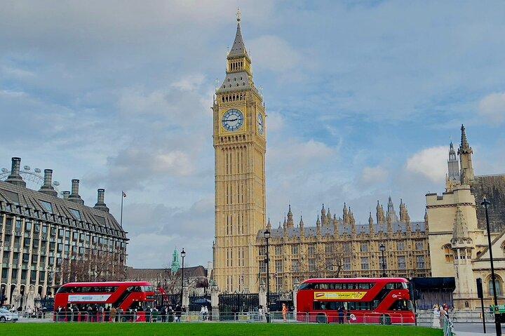 Heathrow Airport to Central London – Private Round-Trip Transfer