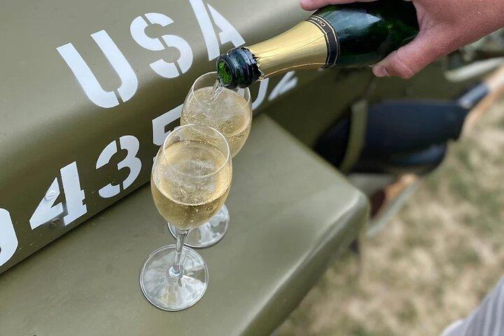 Jeep tour in the Champagne Vineyard with tasting