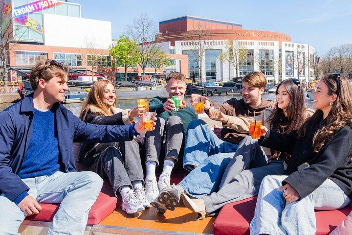 Guided Amsterdam Canal Cruise – Snacks & Drinks on board(1 Hour)