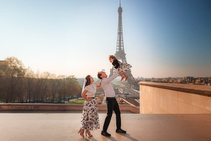 Paris Group Photoshoot with 30 Professional Photos
