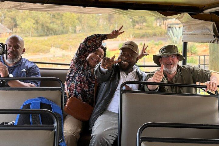 Wildlife Safari & Wine Tasting Tour Experience