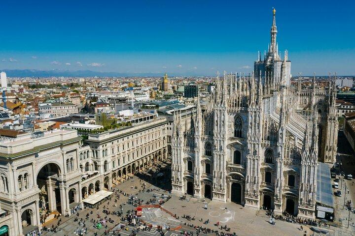 Duomo di Milano Private Tour with Rooftop Access