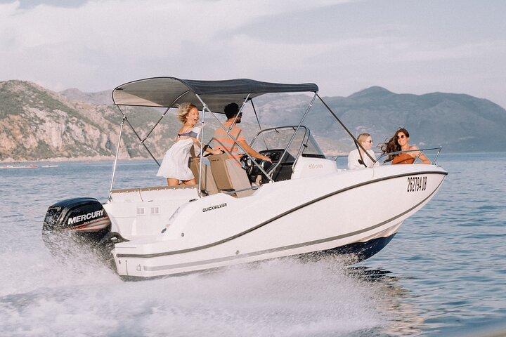 Private Boat Tour-Elafiti islands,Blue and green cave,Sandy Beach