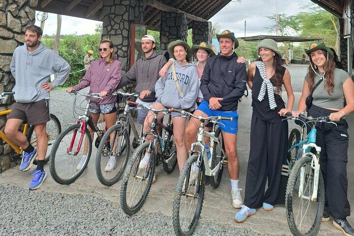 Guided Hells gate Cycling tour ,Lunch & Lake Naivasha Boat safari