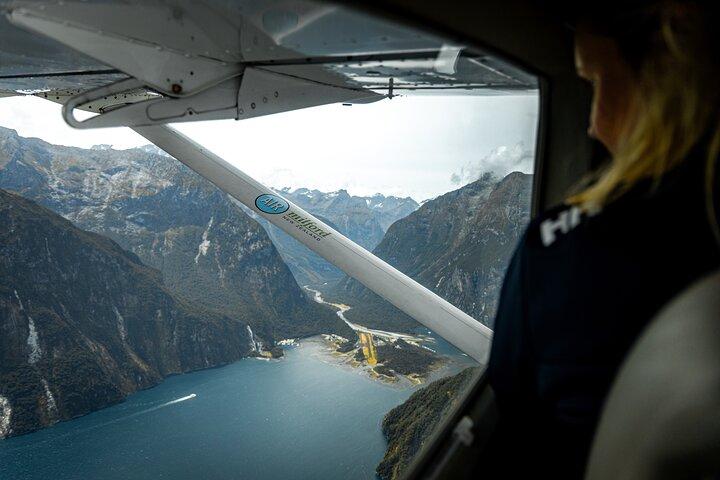 Milford Sound Flight and Cruise ex Queenstown (incl Lunch)