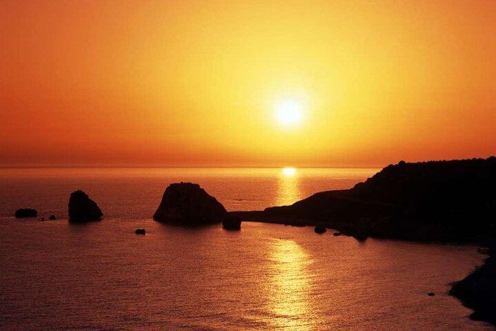 Romantic Night at Aphrodites Rock