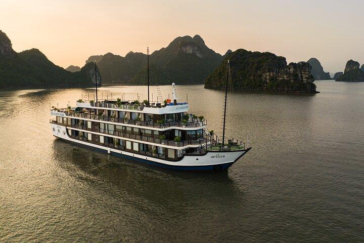 Hanoi: 3-Day Luxury La Casta Cruise in Halong & Lan Ha Bay