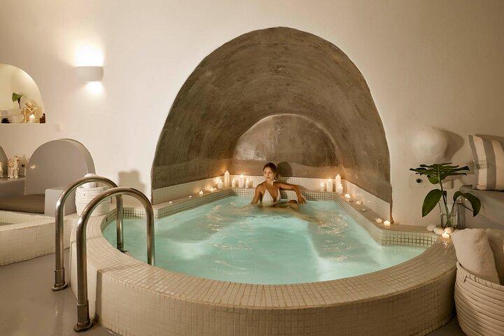 Imerovigli: Couples Massage & Spa Experience with Sauna & Jacuzzi