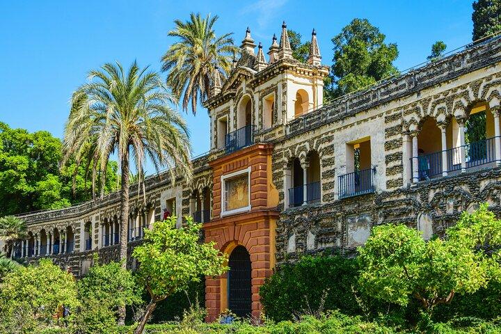 Seville Small Group Tour: Alcazar, Cathedral & Giralda