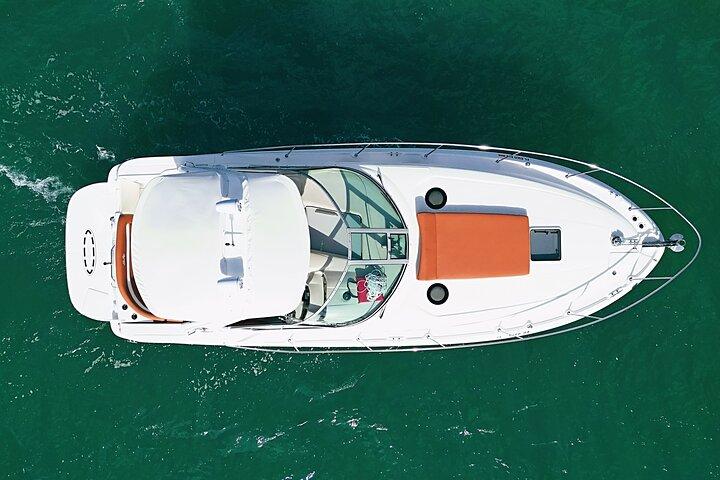 Private Captained Yacht : Skyline Views & Golden Hour Cruise