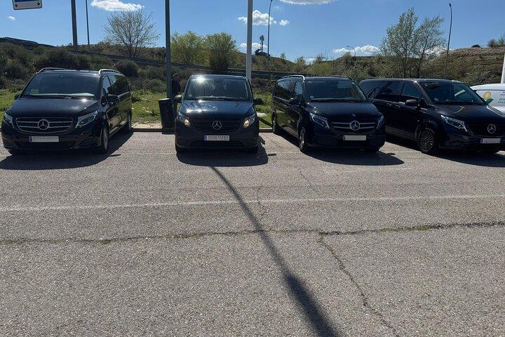 Private transfer from Madrid Barajas Airport to Madrid