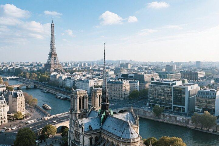 Paris: Private Customizable Full-Day Tour with Hotel Transfer