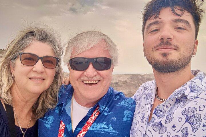 Santorini Private Local Tour: Oia, Prophet Elias & Black Beach