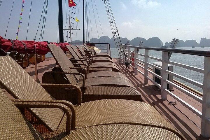 Explore Bai Tu Long Bay for 3 Days