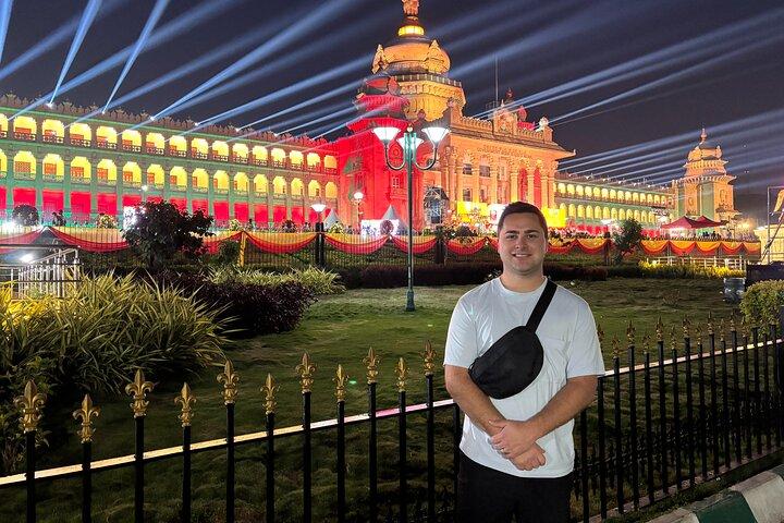 Experience Bangalore Evening City Walk Tour and Market Visit