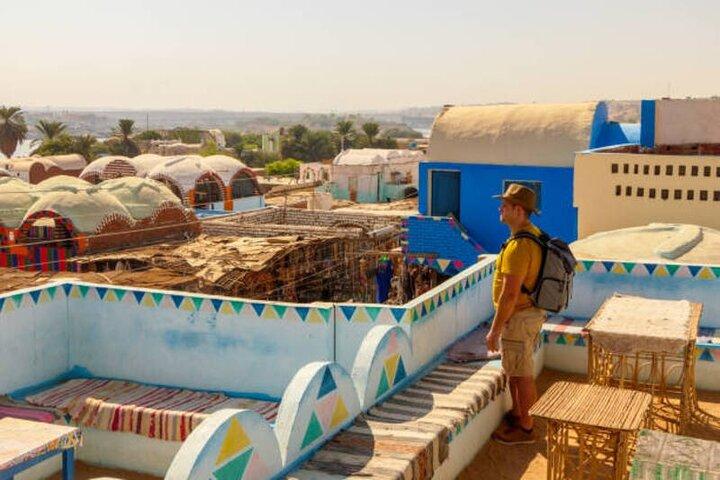 Luxor to Abu Simbel in 3 Nights Back to Cairo With Private Guide