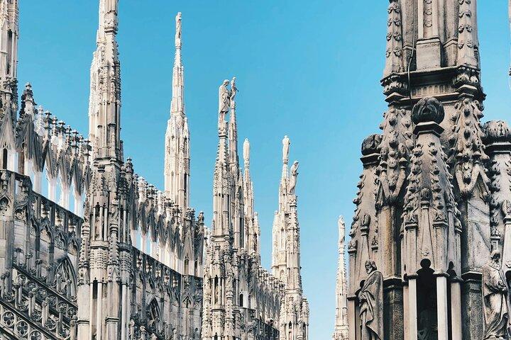 Milan Duomo : Guided Cathedral Tour & Rooftop Access Included