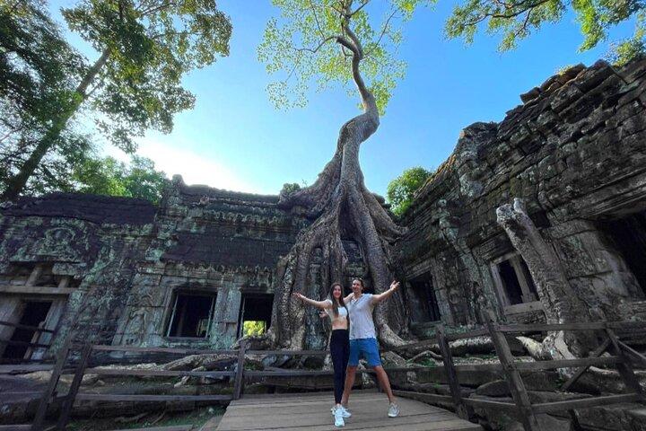 Angkor Wat one Day Private Tour for All Highlight Angkor Temples