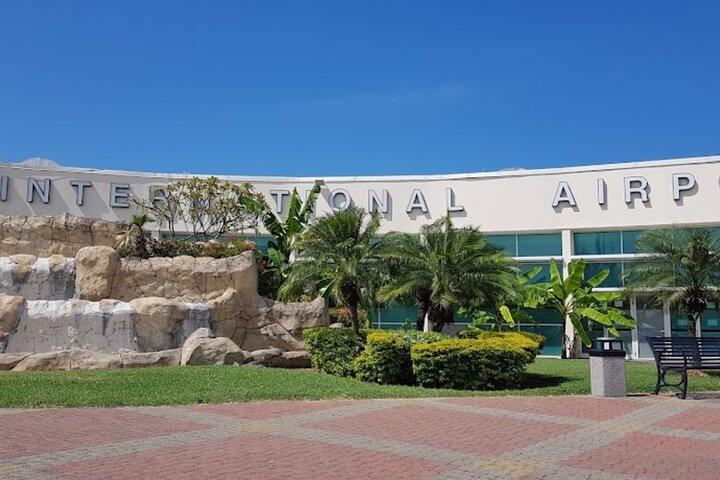Montego Bay Airport Transfers to Resorts in Montego Bay