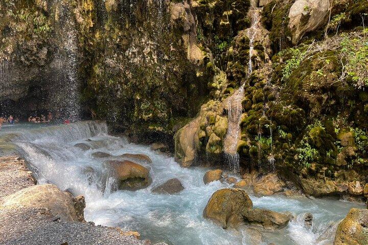 Tolantongo Private Tour + Pastes + One Day at the Hot Springs