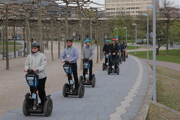 Düsseldorf Segway Tour: Classical City Experience