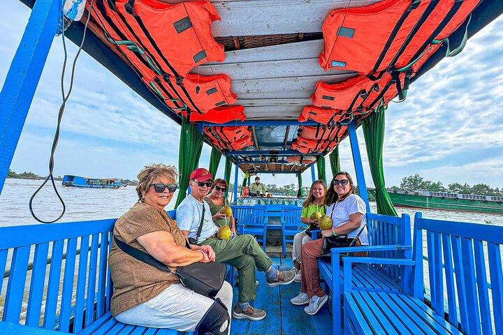 'Cost-Saving' Cu Chi Tunnels & Mekong Delta 1-Day Tour