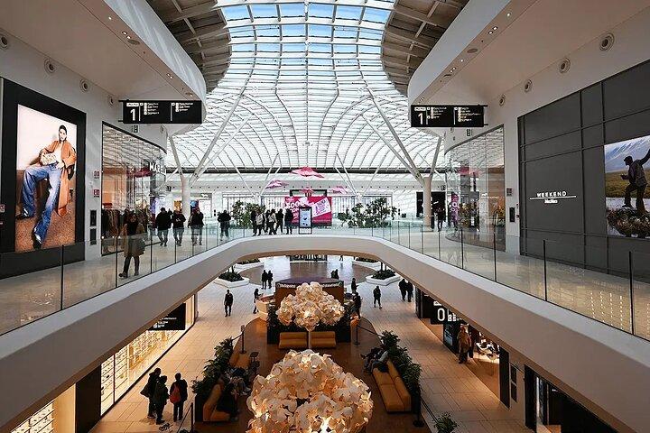 Private Luxury Shopping Tour to MaxiMall from Naples or Sorrento