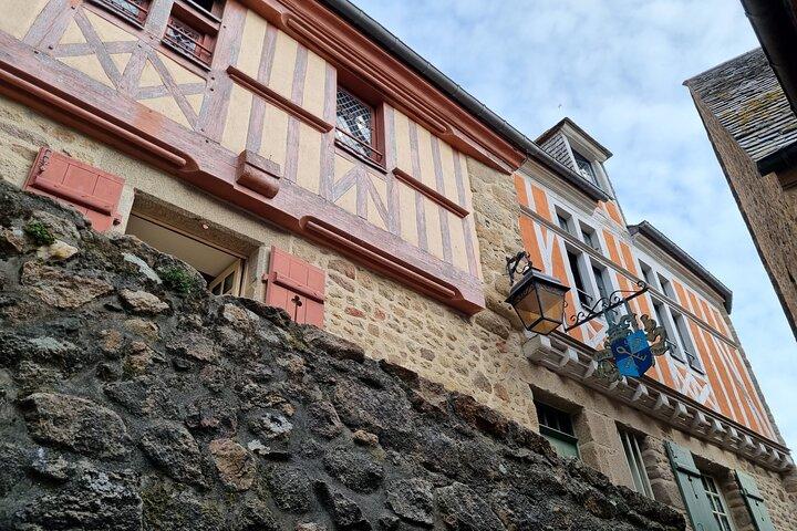 Mont Saint Michel recounted 2-hour guided walking tour