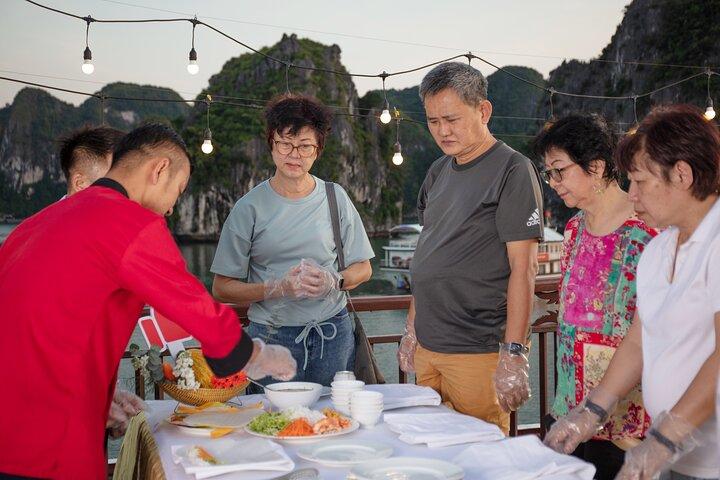 Hanoi Shared Bus 3 Days Experience