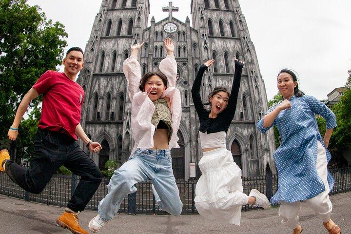 Private Hanoi Photoshoot – Iconic Spots & Hidden Gems