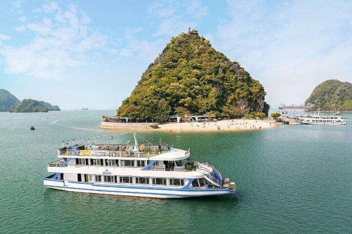 Halong Bay Day Cruise: Kayak, Cave Explore, Local Meal & Party