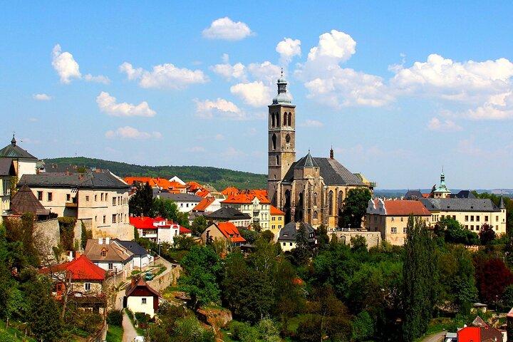 Private Tour from Prague to Kutna Hora with Admission