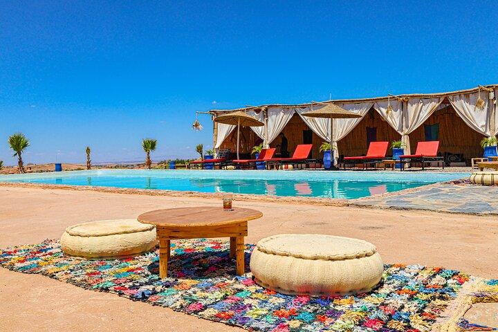 Marrakech to Agafay Desert Pool & Moroccan Lunch Experience