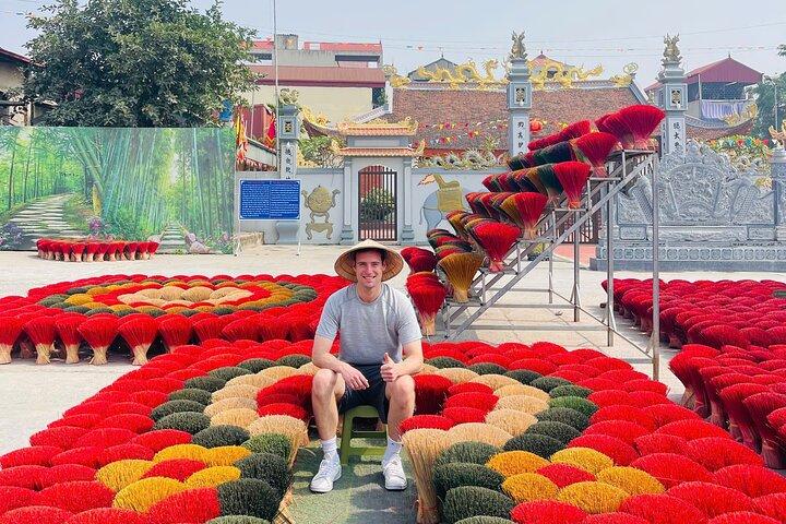 Luxury Private Tour: Quang Phu Cau Incense Village to Ninh Binh