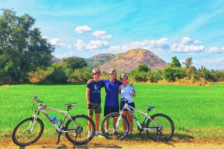 Vietnam’s Heritage Cave exploring in Hoa Lu, Tam Coc, and Mua