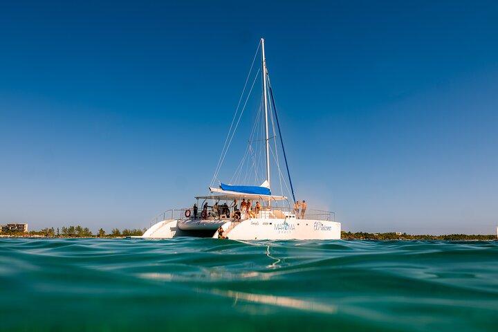 Catamaran Cruise in Riviera Maya With Snorkeling & Beach Club