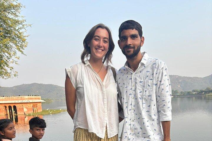 Jaipur Full-Day Motorbike Tour for Solo Female Travelers