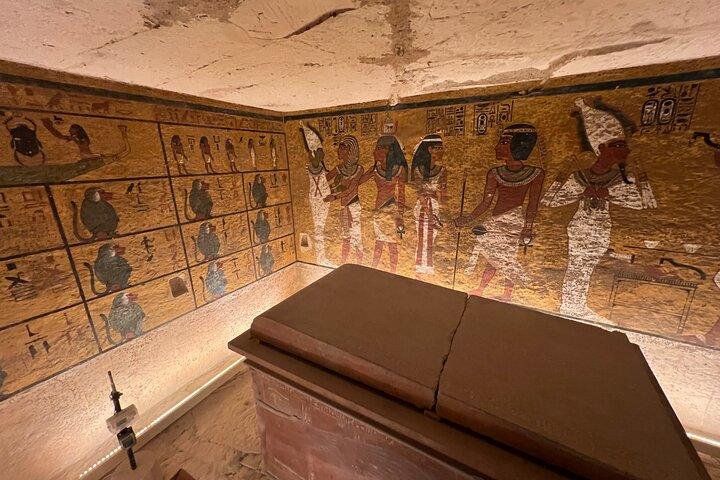 Luxor in a Day: Private Tour from Cairo with Round Trip Flights